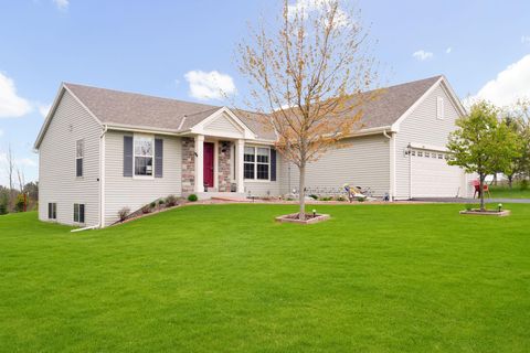 Photo of 6996 W Hillside Dr, Scott, WI 53001 (MLS # 1960731)