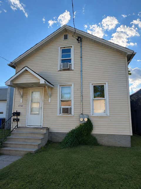 Photo of 4042 13th Ave, Kenosha, WI 53140 (MLS # 1977605)