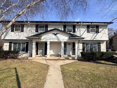 Photo of 6434-6436 N 101st St, Milwaukee, WI 53224 (MLS # 1955183)