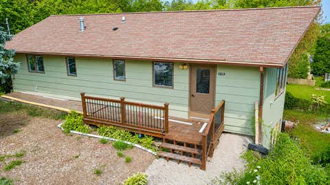 Photo of N1492 Clover Rd, Bloomfield, WI 53147 (MLS # 1974614)