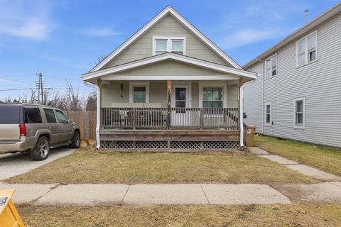 Photo of 4005 14th Ave, Kenosha, WI 53140 (MLS # 1951216)