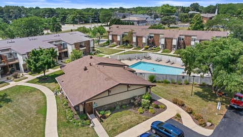 Photo of 2818 14th Ln, Kenosha, WI 53140 (MLS # 1972010)