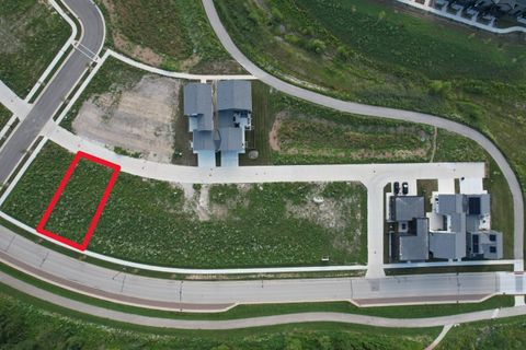 Photo of 9423 S Lake Vista Pkwy, Oak Creek, WI 53154 (MLS # 1953483)