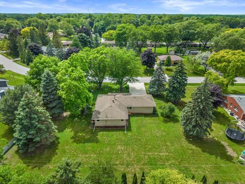 Photo of 3706 S 157th St, New Berlin, WI 53151 (MLS # 1966901)