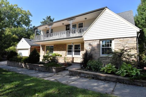 7200 W Locust St, Milwaukee, WI 53210 - #: 1939955