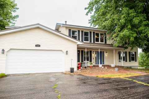 Photo of N3250 County Road P -, Elroy, WI 53929 (MLS # 1974296)