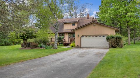 Photo of W438 Clement Cir, Osceola, WI 53010 (MLS # 1963733)