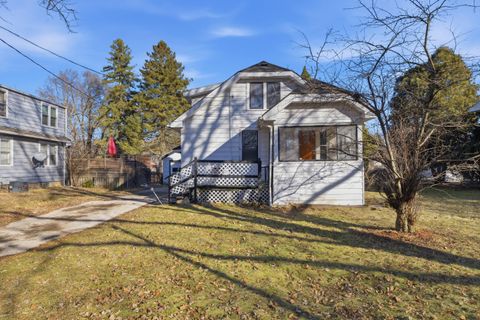 Photo of 6480 N 56th St, Milwaukee, WI 53223 (MLS # 1950816)