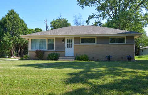 Photo of 4625 W Parkland Ave, Brown Deer, WI 53223 (MLS # 1972124)