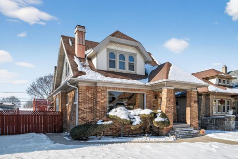 Photo of 4329 N 29th St, Milwaukee, WI 53216 (MLS # 1949176)