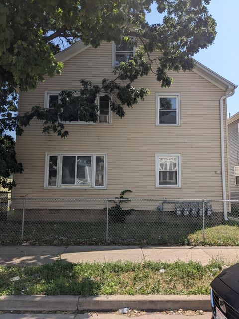 Photo of 3266 N 3rd St, Milwaukee, WI 53212 (MLS # 1930544)