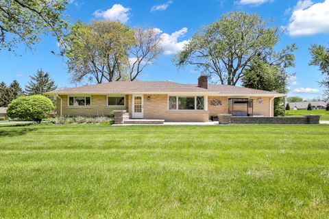 Photo of 4140 N 162nd St, Brookfield, WI 53005 (MLS # 1960724)