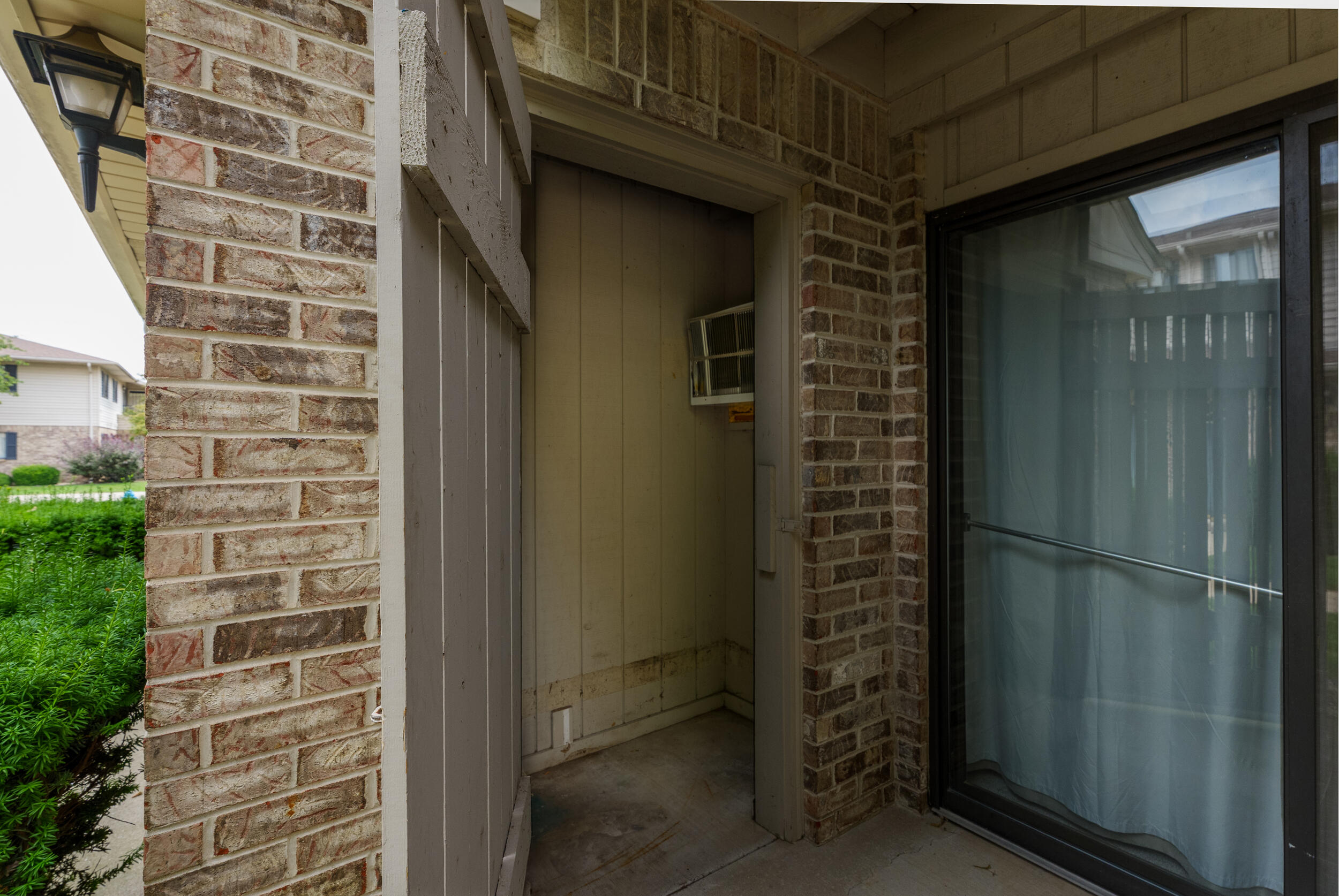 Kenosha, Wisconsin 53142, United States, 2 Bedrooms Bedrooms, ,2 BathroomsBathrooms,Residential,Active,174794