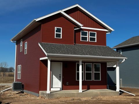 Photo of 1069 Fairway Ct, Sheboygan Falls, WI 53085 (MLS # 1953998)