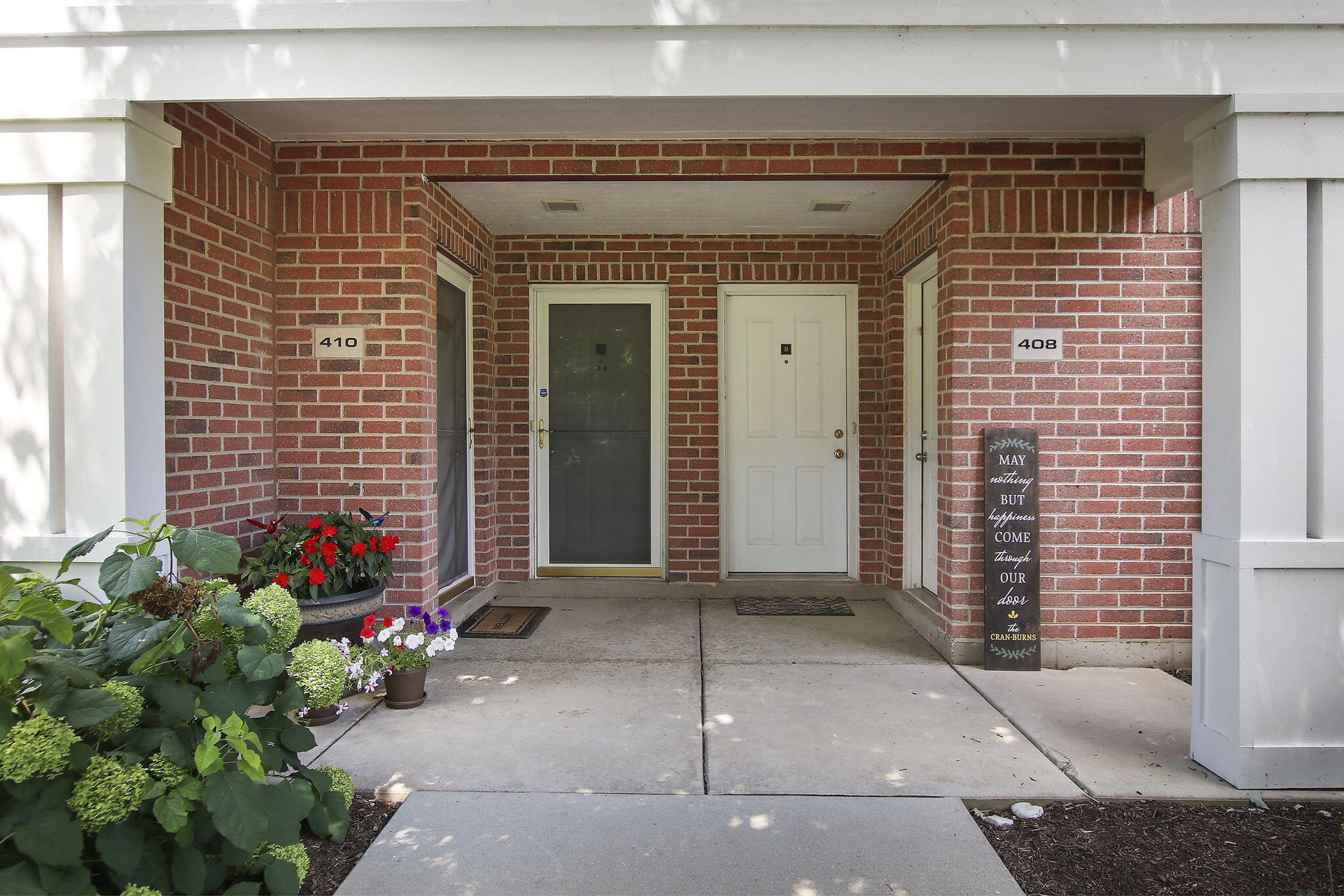 Kenosha, Wisconsin 53140, United States, 2 Bedrooms Bedrooms, ,3 BathroomsBathrooms,Residential,Active,155079