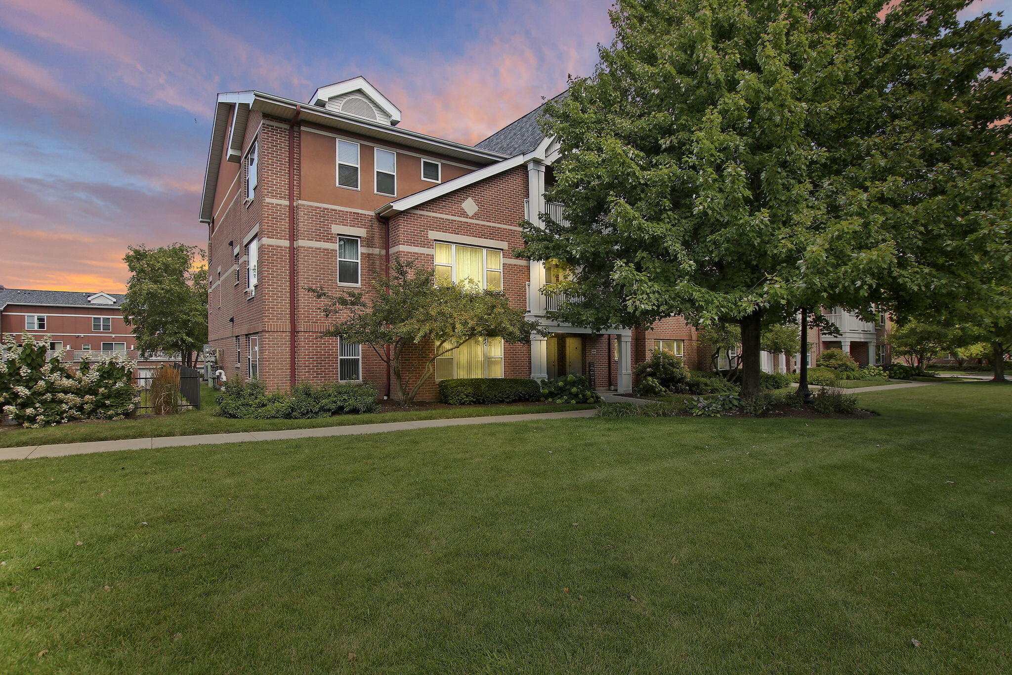 Kenosha, Wisconsin 53140, United States, 2 Bedrooms Bedrooms, ,3 BathroomsBathrooms,Residential,Active,155079