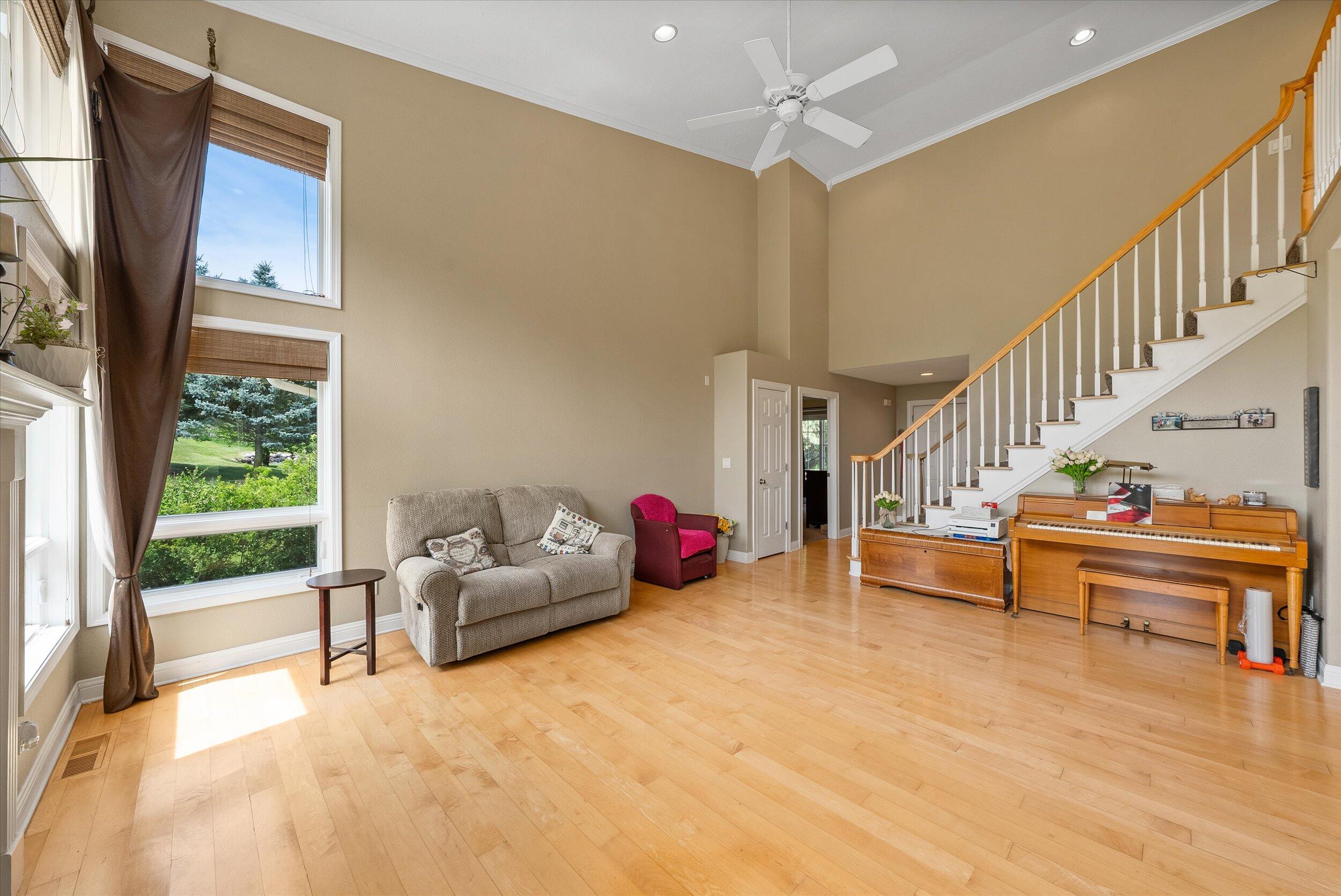N15W29972 Brookstone Cir