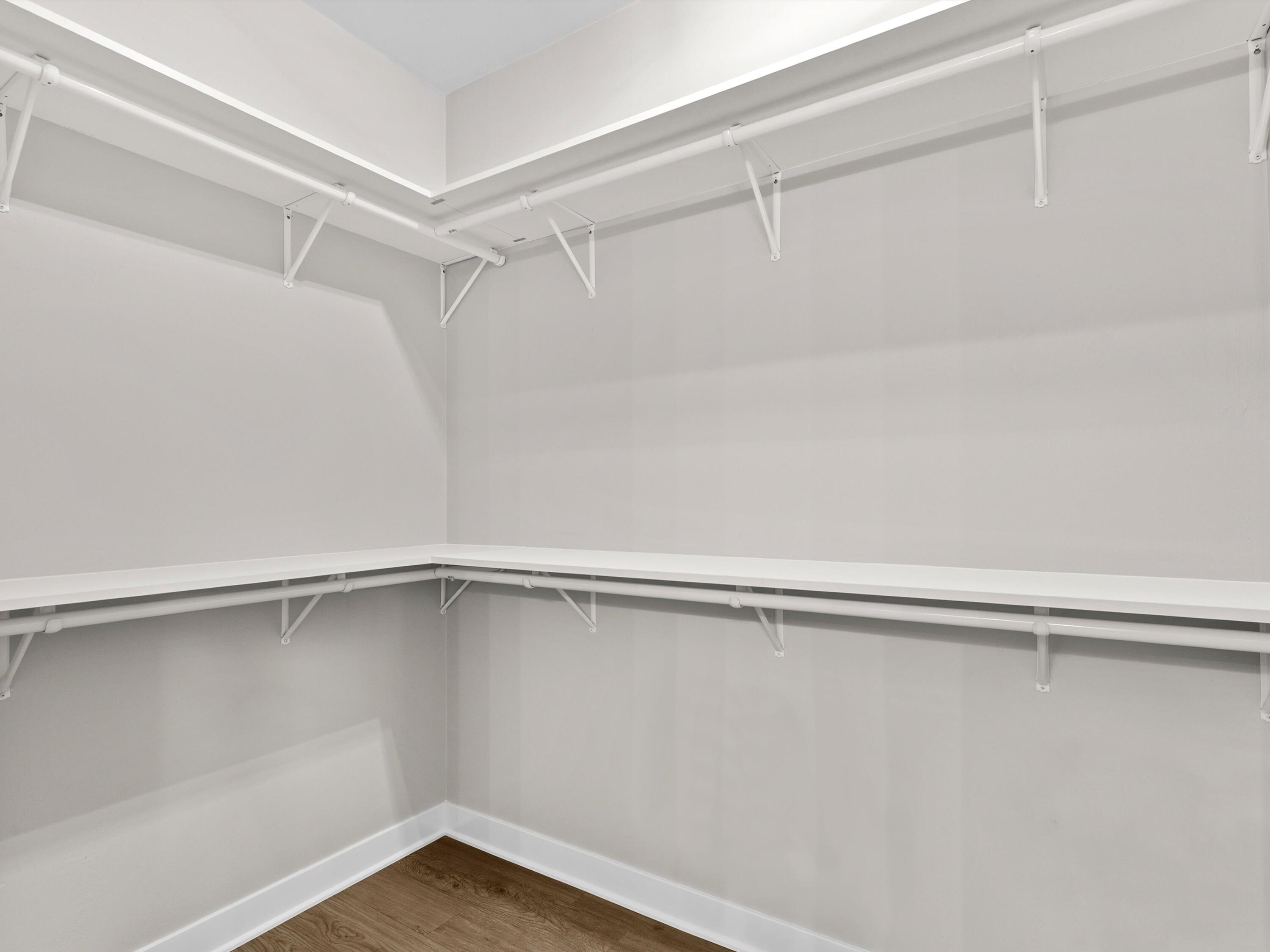 Manitowoc, Wisconsin 54220, United States, 3 Bedrooms Bedrooms, ,2 BathroomsBathrooms,Residential,Active,185041