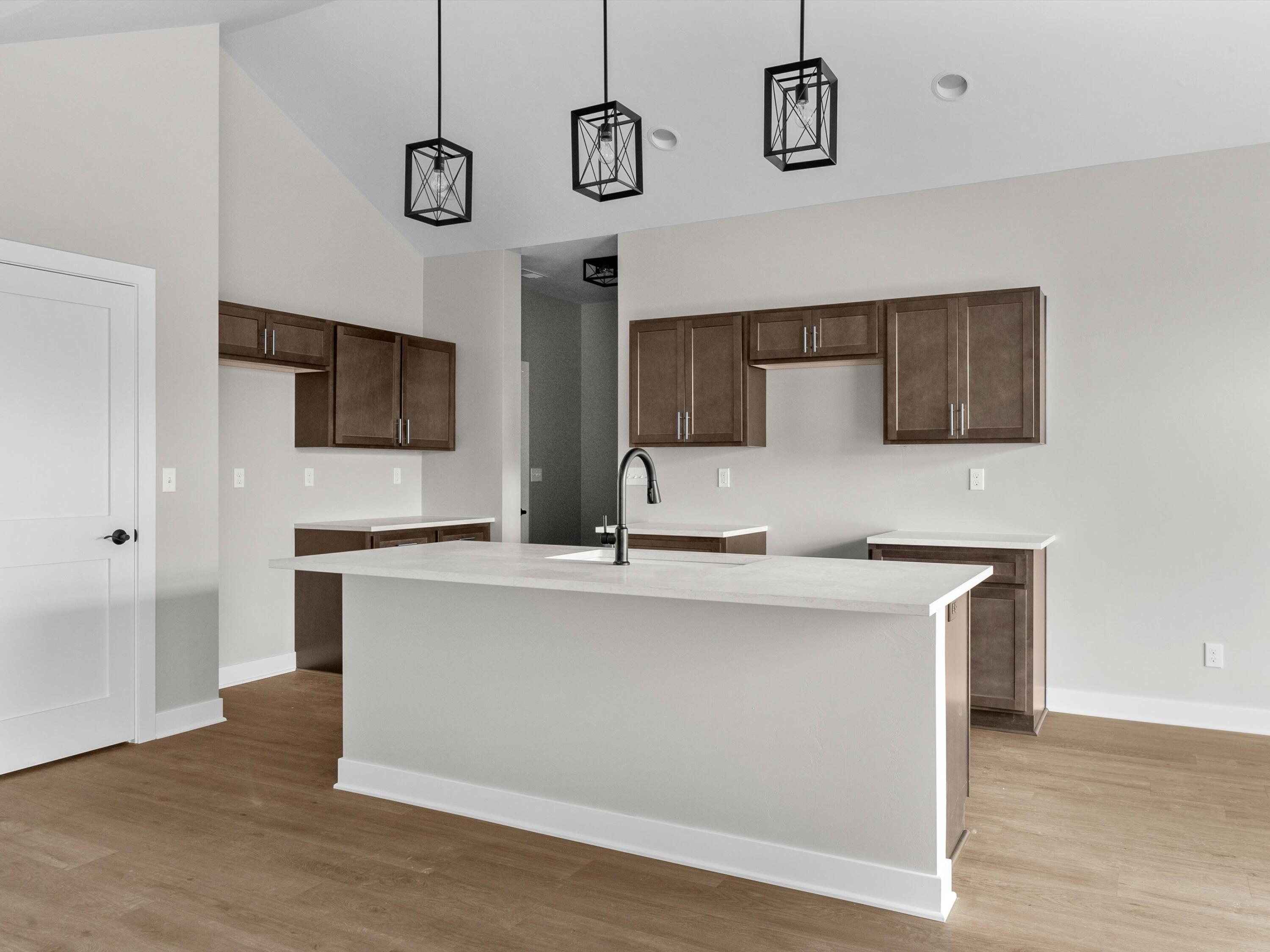 Manitowoc, Wisconsin 54220, United States, 3 Bedrooms Bedrooms, ,2 BathroomsBathrooms,Residential,Active,185041