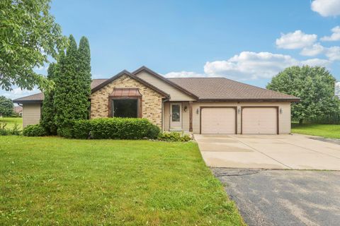 Photo of 8896 S 51st St, Franklin, WI 53132 (MLS # 1929235)