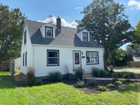 Photo of 3700 N 99th St, Milwaukee, WI 53222 (MLS # 1980889)