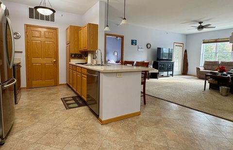 Photo of 7710 S 51st St, Franklin, WI 53132 (MLS # 1954571)