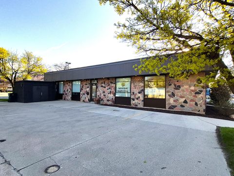 Photo of 703 N 9th St, Sheboygan, WI 53081 (MLS # 1961352)