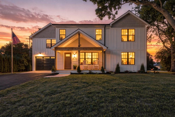 15330 MOUNT VERNON AVE, BROOKFIELD, WI 53005 - Image a5abfa0d7d26f71b4d36c2b92e8517d9/3504145758
