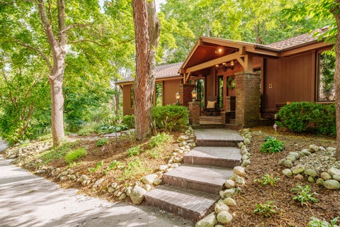 Photo of W208S6977 High Bluff Dr, Muskego, WI 53150 (MLS # 1980242)