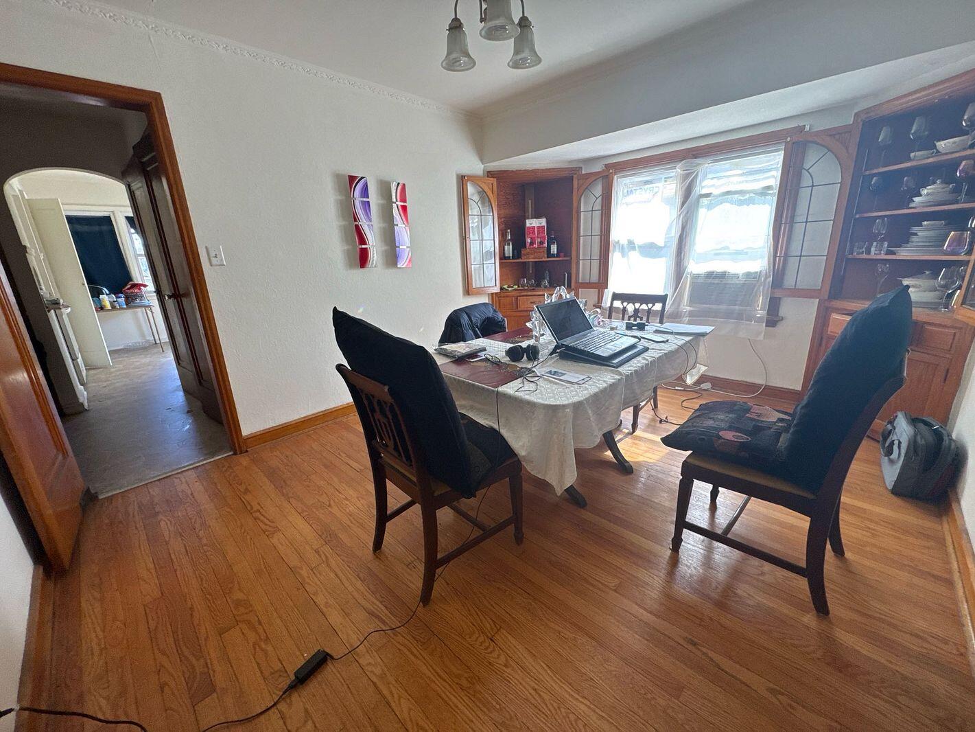 Milwaukee, Wisconsin 53216, United States, 4 Bedrooms Bedrooms, ,2 BathroomsBathrooms,Residential,Pending,112286