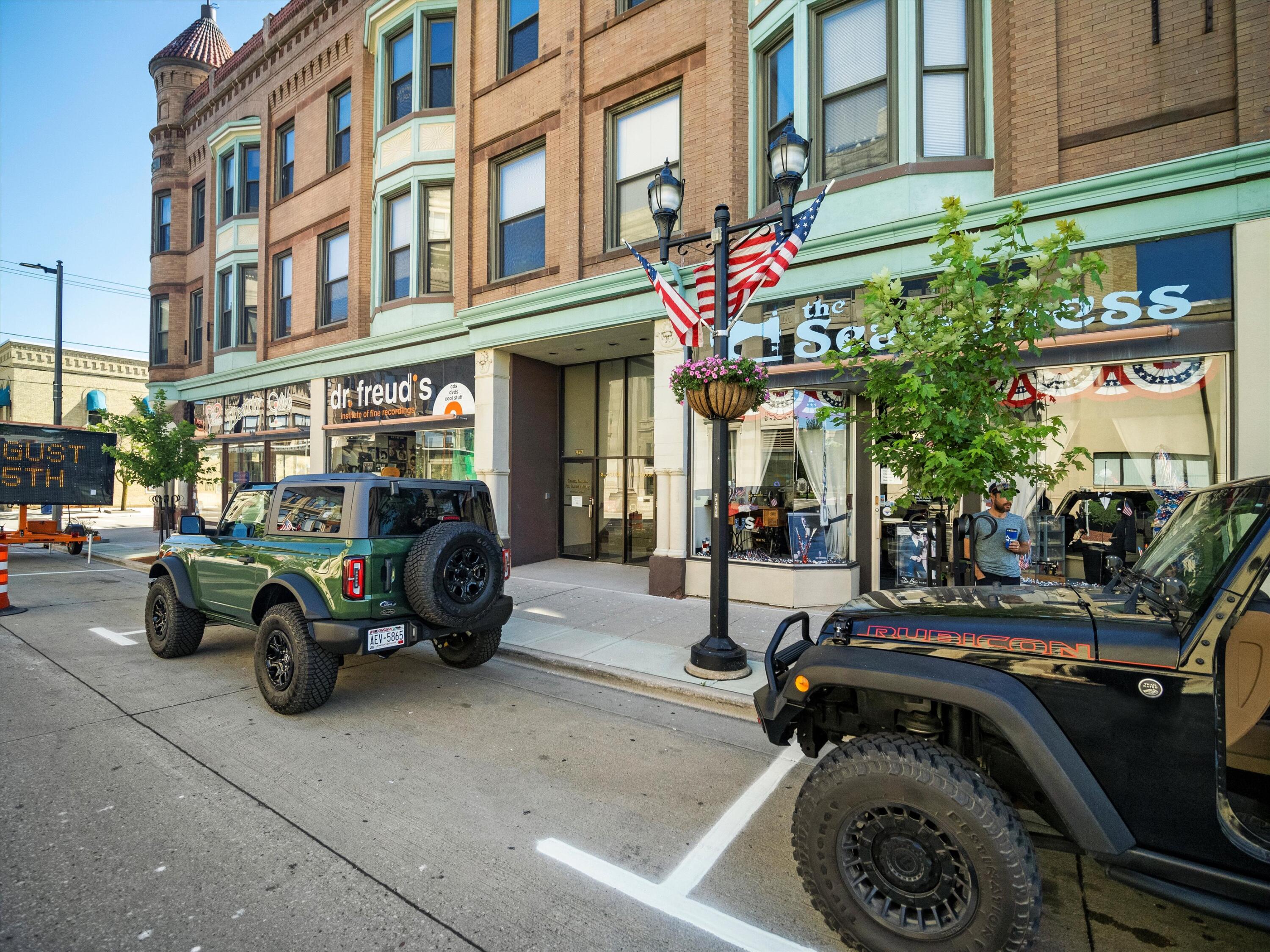 Manitowoc, Wisconsin 54220, United States, ,Residential,Active,74530