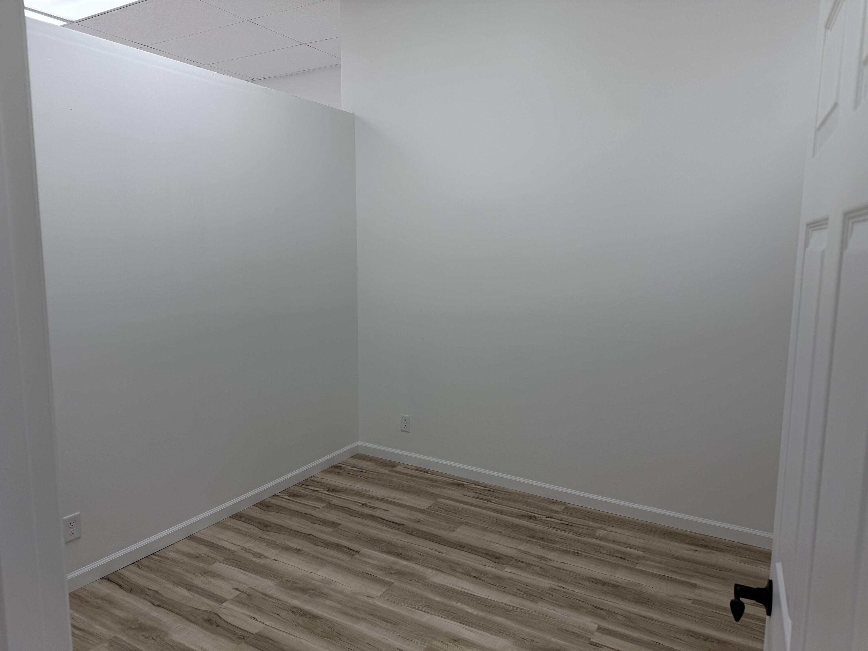 Manitowoc, Wisconsin 54220, United States, ,Residential,Active,74530