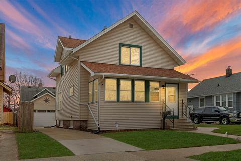 Photo of 1501 73rd St, Kenosha, WI 53142 (MLS # 1956776)