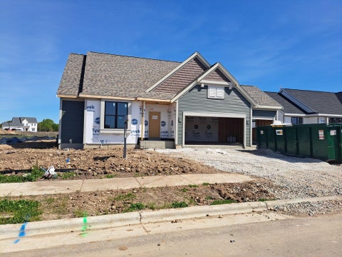 Photo of 1252 Wild Rye Ln, Oconomowoc, WI 53066 (MLS # 1978399)