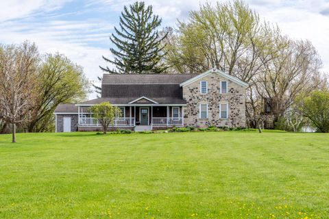 Photo of 24411 Point Creek Rd, Schleswig, WI 53042 (MLS # 1960000)