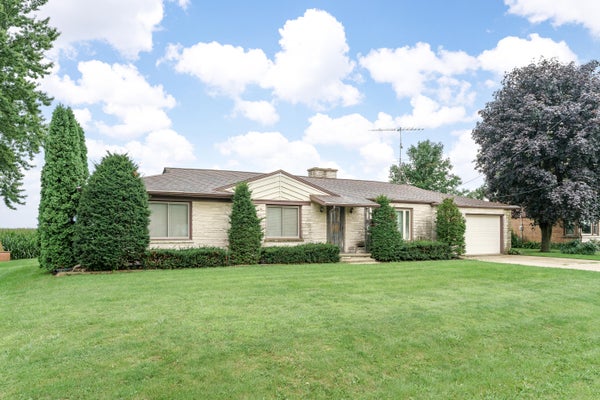 W3125 COUNTY ROAD Y, LOMIRA, WI 53048 - Image a6ce9fc6019fd393361ee8e3baf97c7a/1352134047