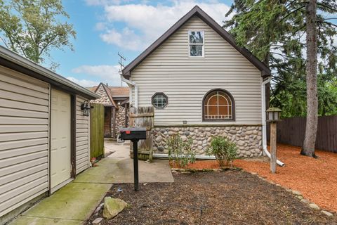 Photo of 815 S 98th St, West Allis, WI 53214 (MLS # 1936495)