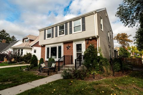 Photo of 8302 Avon Ct, Wauwatosa, WI 53213 (MLS # 1938294)