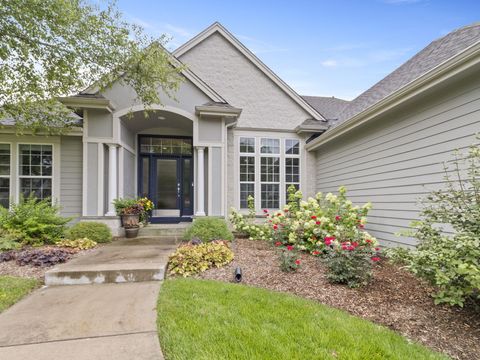 Photo of 5265 W Princeton Pine Ct, Franklin, WI 53132 (MLS # 1930689)