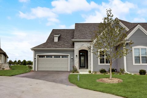 Photo of 1612 Belmont Ln, Oconomowoc, WI 53066 (MLS # 1969966)