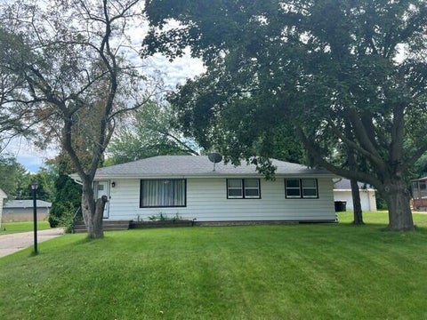 Photo of 5131 W Willow Rd, Brown Deer, WI 53223 (MLS # 1985194)