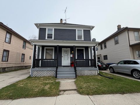 Photo of 1413 Carl Ave, Sheboygan, WI 53081 (MLS # 1958781)
