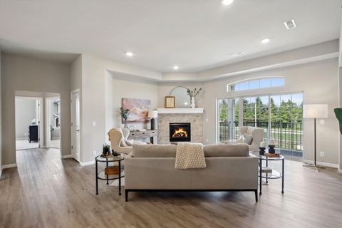 Photo of 2836 Fox Lake Cir, Waukesha, WI 53189 (MLS # 1951426)