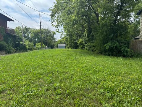 Photo of 1521 W Wright St, Milwaukee, WI 53206 (MLS # 1937938)