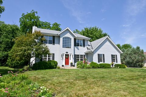 Photo of 6733 N 108th St, Milwaukee, WI 53224 (MLS # 1971172)