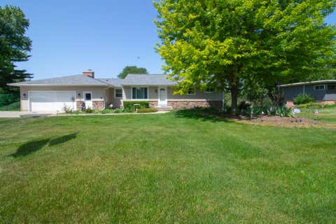 Photo of 4615 N 149th St, Brookfield, WI 53005 (MLS # 1970166)
