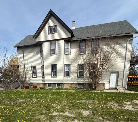 Photo of 3332 N Richards St, Milwaukee, WI 53212 (MLS # 1917413)