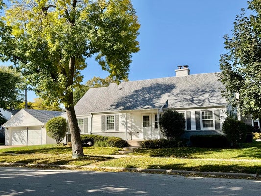 170 E BIRCH AVE, MILWAUKEE, WI 53217 - Image a8637d5d94da8d6797ca7eec4732a362/1753044793