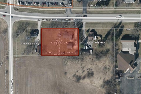 Photo of N63W24535 Silver Spring Dr, Sussex, WI 53089 (MLS # 1979573)