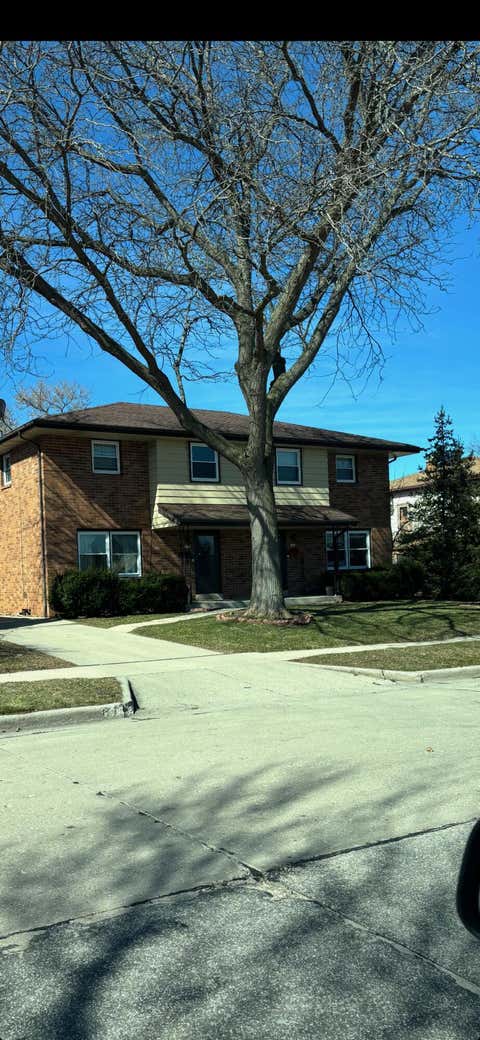 Photo of 3795 S 63rd St, Milwaukee, WI 53220 (MLS # 1972945)